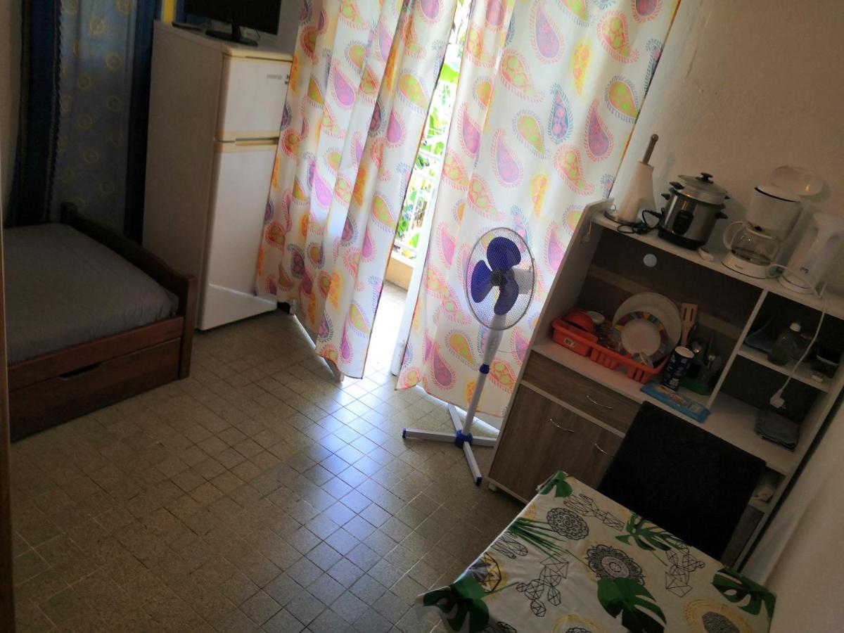 Apartmán Locatriolet Saint-Denis Exteriér fotografie