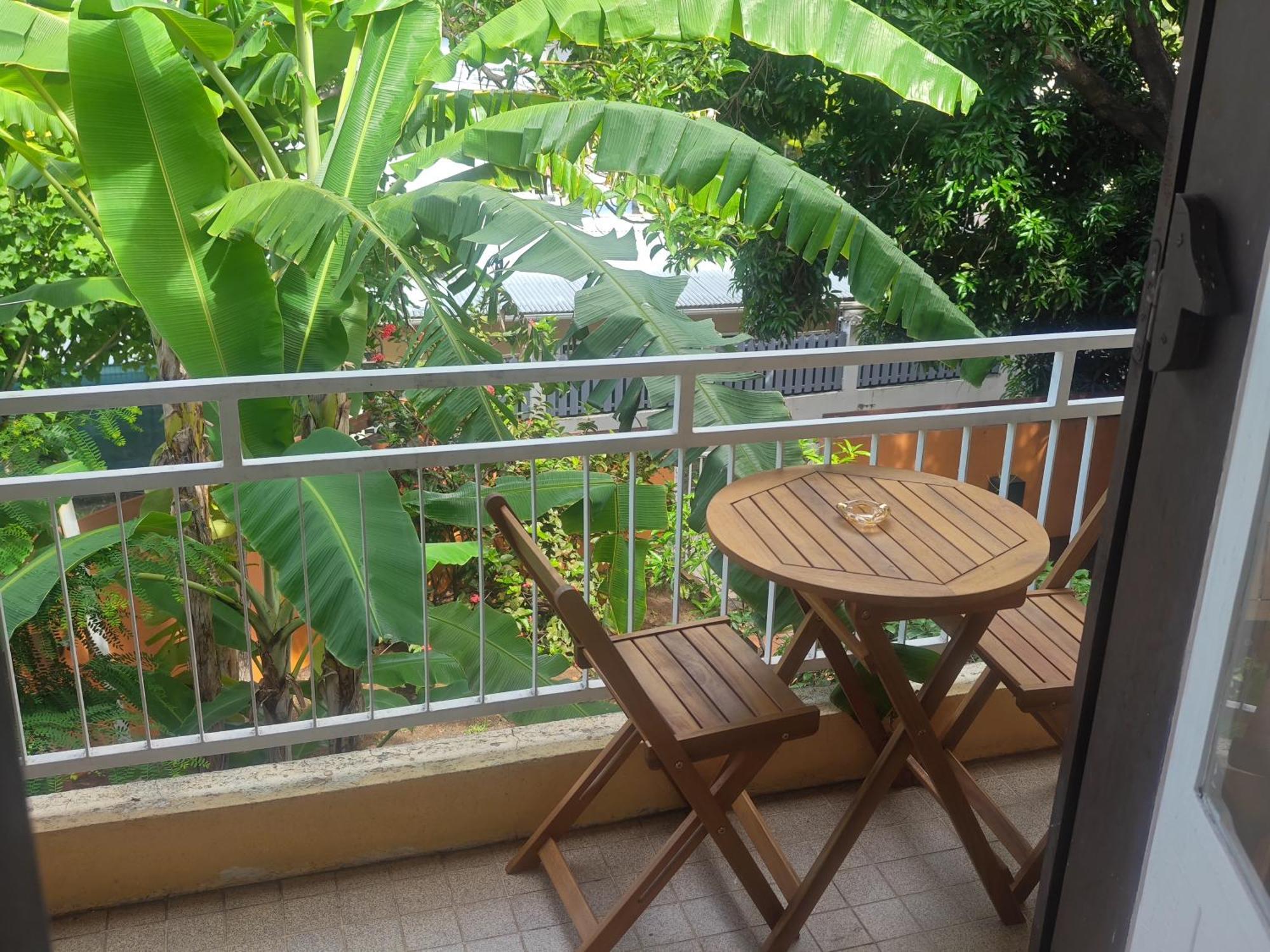 Apartmán Locatriolet Saint-Denis Pokoj fotografie